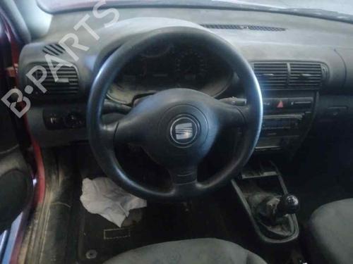 Klapa wlewu paliwa SEAT LEON (1M1)  | BP17056589C131 