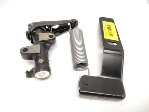 Used Brake master cylinder NISSAN TERRANO II (R20) 2.7 TDi 4WD (125 hp) 23578090
