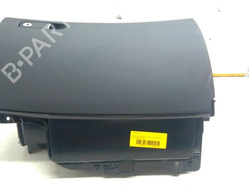Used Glove box MERCEDES-BENZ C-CLASS T-Model (S204) C 220 CDI (204.202) (170 hp) 31182438