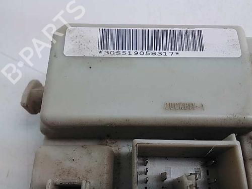 Fuse box FORD FOCUS C-MAX (DM2)  | BP15887979E1 