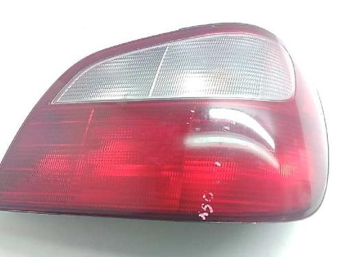 Right taillight SUBARU IMPREZA Saloon (GD) 2.0 i AWD (GD9) (125 hp) 10516185