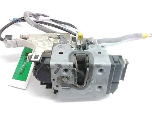 Used Front right lock MERCEDES-BENZ SPRINTER 3,5-t Platform/Chassis (B906) [2006-2018]  16132057