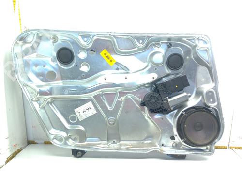 Rudehejsemekanisme ventre foran Rudehejsemekanisme ventre foran VW PASSAT B5 (3B2) 1.9 TDI (110 hp) 34100773 34100773