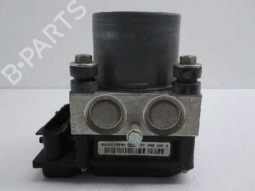 Used Control unit NISSAN ALMERA TINO (V10) [1998-2006]  9554151