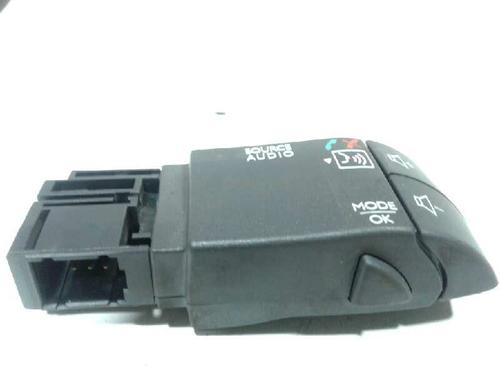 Used Switch NISSAN PRIMASTAR Van (X83) [2002-2025]  8049224