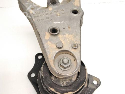 Used Engine mount VW POLO (9N_, 9A_) 1.2 (54 hp) 25225553