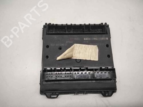 Used Fuse box Fuse box 11638509 11638509