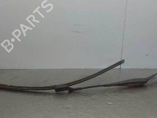 Used Front windshield wiper arm FORD FIESTA VI (CB1, CCN) 1.4 TDCi (70 hp) 7022013