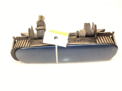 Used Front right exterior door handle AUDI A3 (8L1) 1.6 (102 hp) 27571452