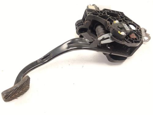 Used Clutch pedal KIA XCEED (CD) 1.0 T-GDI (120 hp) 27806737