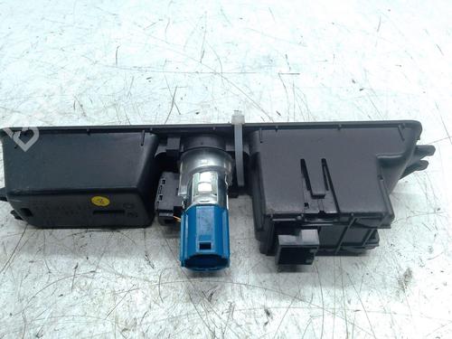 Hand brake AUDI Q3 (F3B) 35 TDI | BP32723006I18 - Image 2