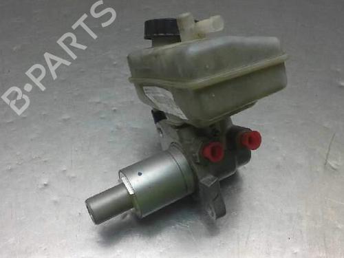 Used Brake master cylinder Brake master cylinder 4561852 4561852