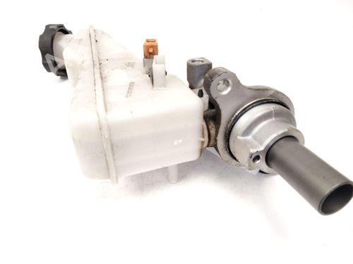 Brake master cylinder HYUNDAI i30 (PDE, PD, PDEN) 1.6 CRDi | BP28839741M77 - Image 2