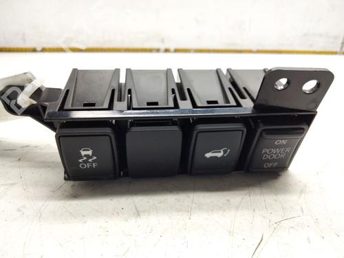 Used Switch NISSAN X-TRAIL III (T32_, T32R, T32RR) 1.6 dCi (T32) (130 hp) 29145907