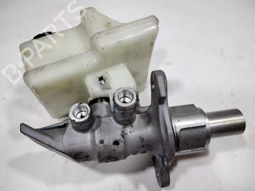 Used Brake master cylinder MERCEDES-BENZ M-CLASS (W166) ML 350 BlueTEC 4-matic (166.024, 166.023) (258 hp) 8671853