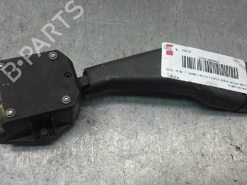 Used Steering column stalk LAND ROVER RANGE ROVER II (P38A) 2.5 D 4x4 (136 hp) 1360473