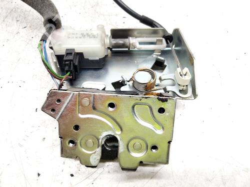 Used Tailgate lock FORD MONDEO III Saloon (B4Y) [2000-2007]  16308118