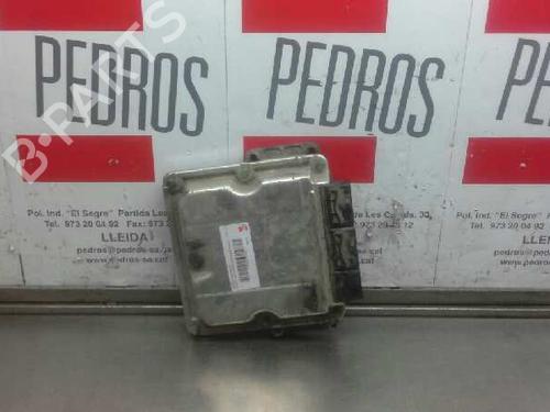 Used Engine control unit (ECU) RENAULT LAGUNA II Grandtour (KG0/1_) [2001-2007]  151061