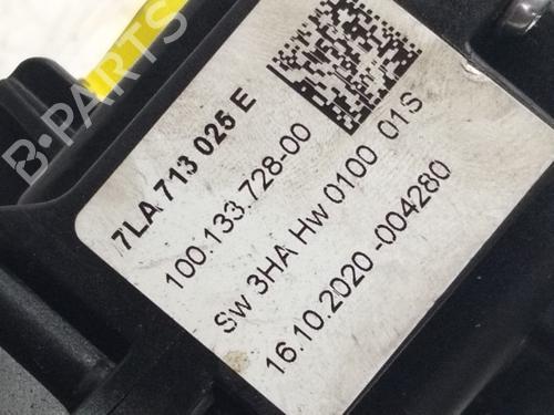 Gear lever VW TOUAREG (7LA, 7L6, 7L7)  | BP15846791M90 