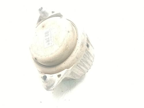 Used Engine mount Engine mount MERCEDES-BENZ C-CLASS (W204) C 220 CDI (204.002) (170 hp) 34645947 34645947