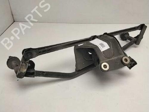 Used Front wiper motor MERCEDES-BENZ VITO Van (W638) [1997-2003]  8681959
