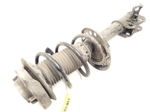 Used Left front shock absorber MERCEDES-BENZ CLA Coupe (C117) CLA 220 CDI / d (117.303) (163 hp) 25303499