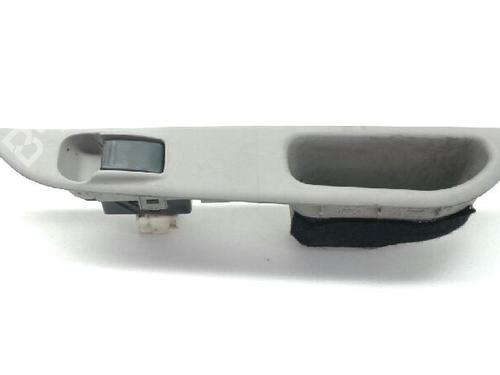 Used Right rear window switch NISSAN ALMERA TINO (V10) [1998-2006]  6984389