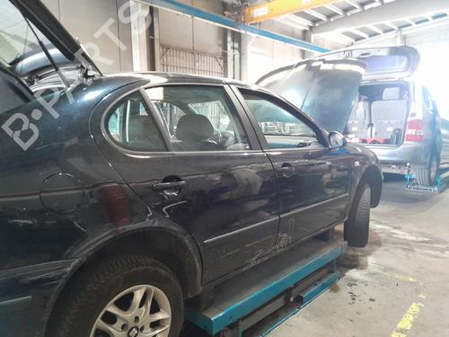 Front right interior door handle SEAT LEON (1M1) 1.6 16 V | BP27156408I14 