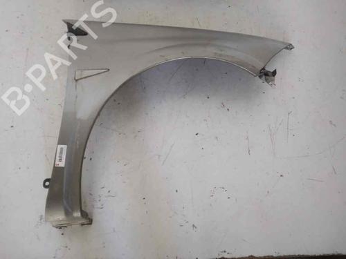 Used Right front fenders RENAULT MEGANE II Estate (KM0/1_) 1.5 dCi (KM16, KM1E) (106 hp) 11823326