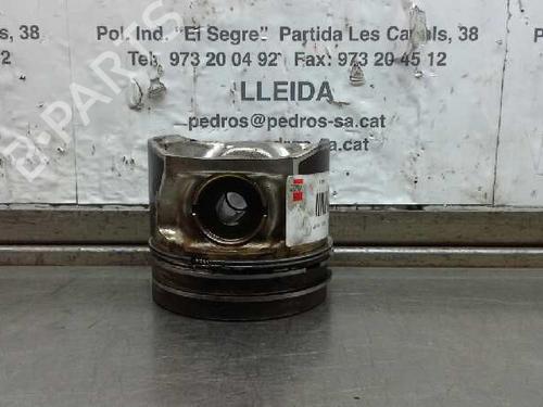 other-hyundai-trajet-fo-20-crdi-1999-2000-2001-2002-2003-2004-2005-2006-2007-2008-14323844 main image