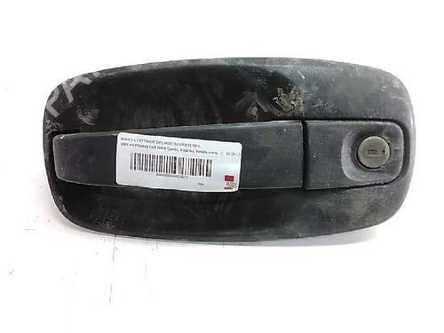 Used Front left exterior door handle NISSAN PRIMASTAR Van (X83) [2002-2025]  11764724