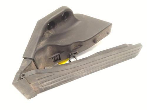 pedal-mercedes-benz-e-class-w213-2016-25901025 main image