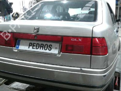 Right taillight SEAT TOLEDO I (1L2) 1.8 i | BP2521227C35 