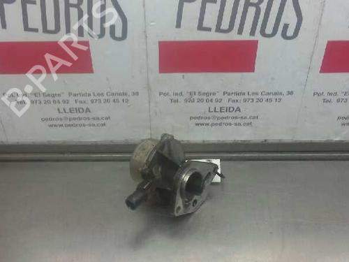 Used Vacuum pump RENAULT KANGOO (KC0/1_) 1.5 dCi (68 hp) 1620329