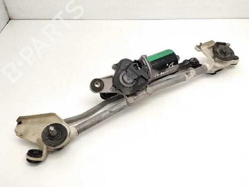 Used Front wiper motor NISSAN MICRA III (K12) 1.4 16V (88 hp) 2226275