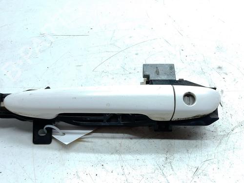 Used Front left exterior door handle MAZDA 3 Saloon (BL) [2008-2014]  29374360