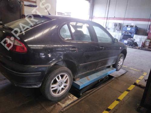 Høyre foran utvendig håndtak SEAT LEON (1M1)  | BP9976485C129 