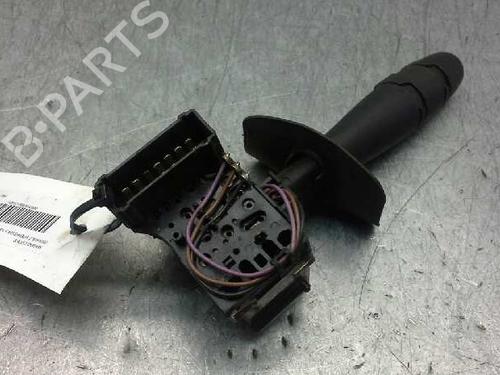 Commande de phare RENAULT SCÉNIC I MPV (JA0/1_, FA0_) 1.9 dTi (JA1U) | BP1359034I24 