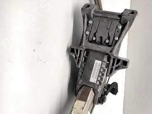 Used Steering column Steering column 10868909 10868909