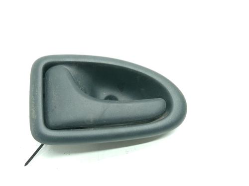 Venstre fortil invendig håndtag Venstre fortil invendig håndtag RENAULT CLIO II (BB_, CB_) 1.2 16V (BB05, BB0W, BB11, BB27, BB2T, BB2U, BB2V, CB05,... (75 hp) 36447569 36447569