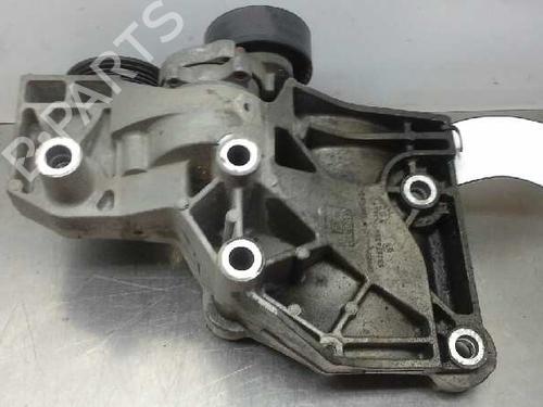 Support OPEL INSIGNIA A Sports Tourer (G09) 2.0 CDTI (35) | BP14313483C155 