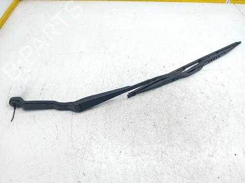 Used Front windshield wiper arm HONDA CONCERTO (HW, MA) 1.6 i 16V (HW) (122 hp) 16766683