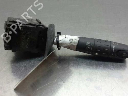 Used Steering column stalk CITROËN XSARA (N1) 2.0 HDi 90 (90 hp) 1324329