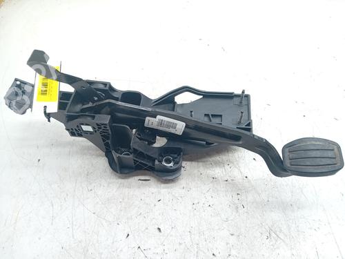 Used Break pedal PEUGEOT 3008 II SUV (MC_, MR_, MJ_, M4_) 1.2 THP/ PureTech 130 (MRHNSM, MRHNSU, MRHNSJ, MRHNYW,... (131 hp) 25595895
