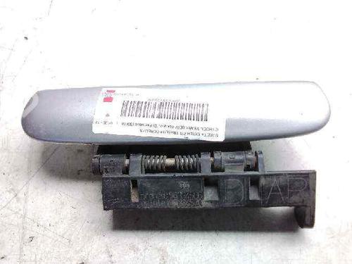 Used Rear right exterior door handle Rear right exterior door handle CITROËN XSARA (N1) 2.0 HDi 90 (90 hp) 10277979 10277979