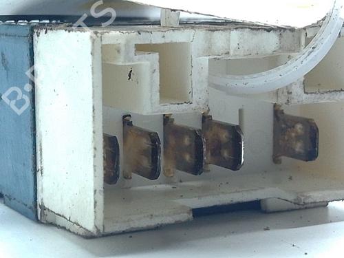 Right front window switch FIAT DOBLO Box Body/MPV (223_) 1.9 JTD | BP33204737I26 - Image 3