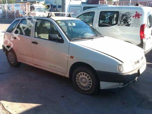 Left headlight SEAT IBIZA II (6K1)  | BP11638251C28 