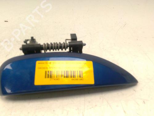 Used Front right exterior door handle Front right exterior door handle 39564496 39564496