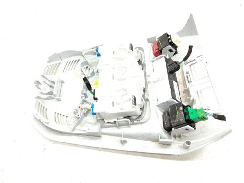 Interior roof light PEUGEOT 3008 II SUV (MC_, MR_, MJ_, M4_) 1.5 BlueHDi 130 | BP21533652I8