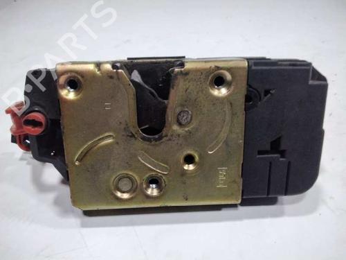 Used Rear right lock CITROËN XSARA (N1) 1.6 16V (109 hp) 8730351